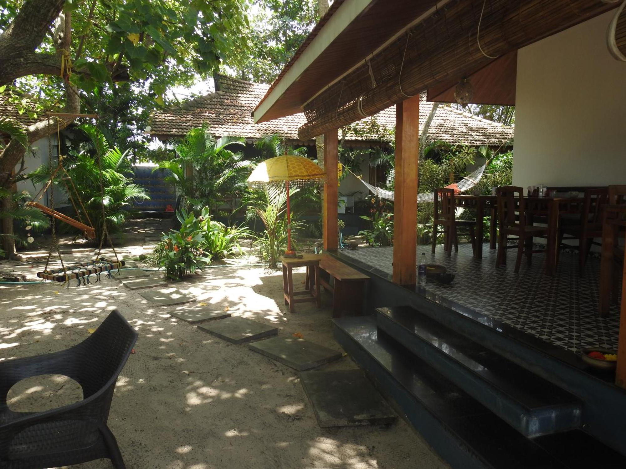 Alleppey Beach Garden Alappuzha Екстериор снимка